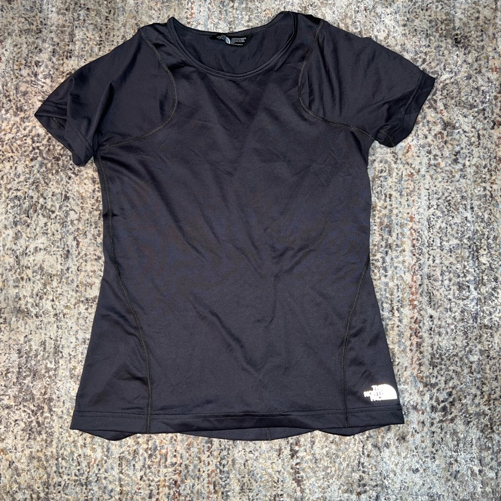 The North Face Womens Flash Dry Athletic top
